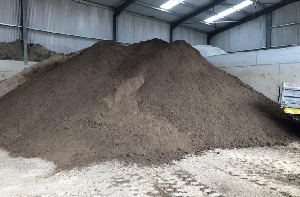 screen dry topsoil